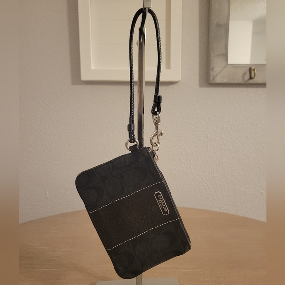 Coach Black Leather Stripe Wristlet - Picture 1 of 10